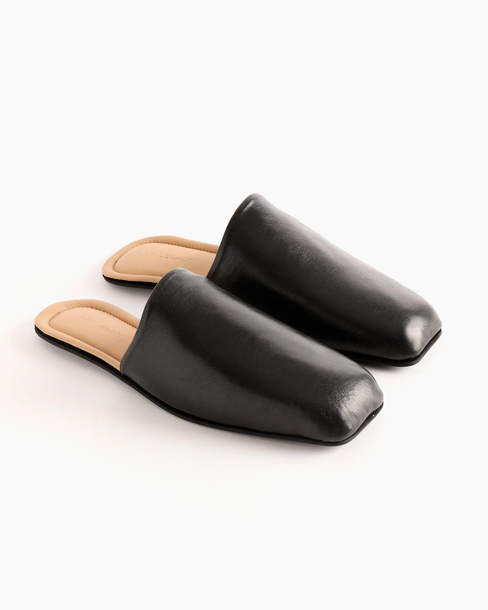 Cigar Slipper in Sombre Satin Bovine
