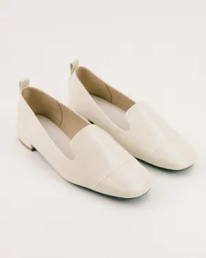Duma Square Toe Flat Loafers (Off White)