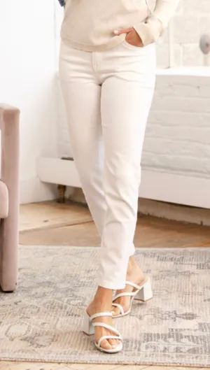 Mac and Me High Rise Slim Straight - HQ