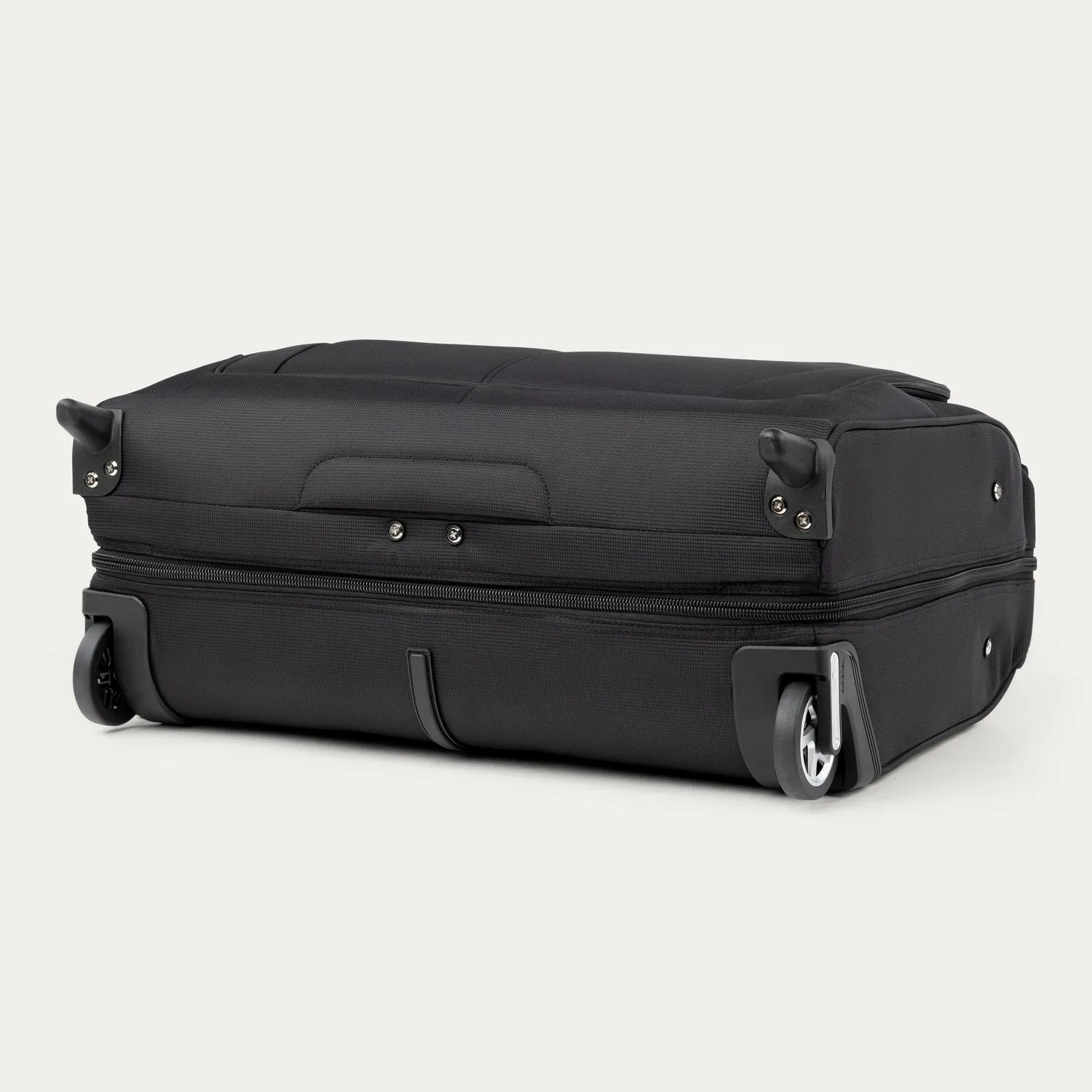 Maxlite® 5 Carry-On Rolling Garment Bag (41 x 56 x 22 cm)