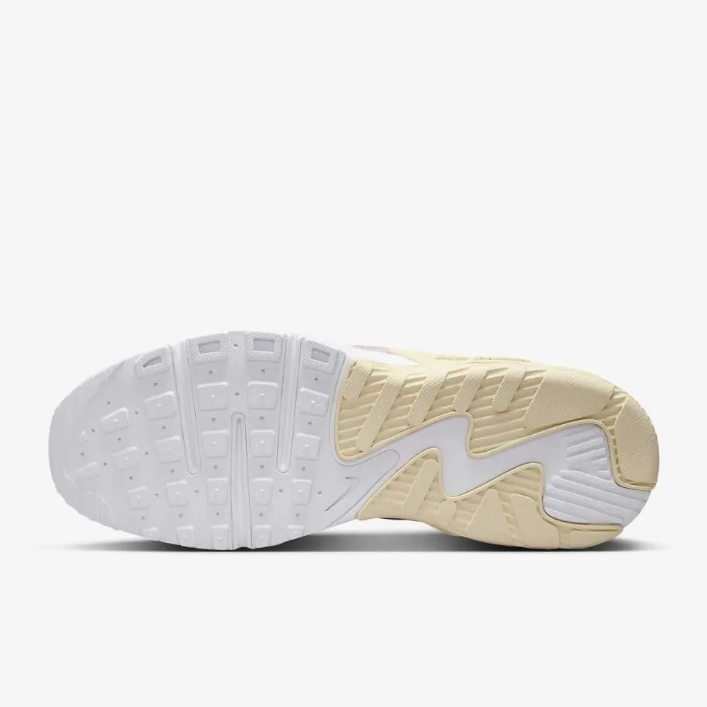 Nike Women's Sports Low Top Shoes