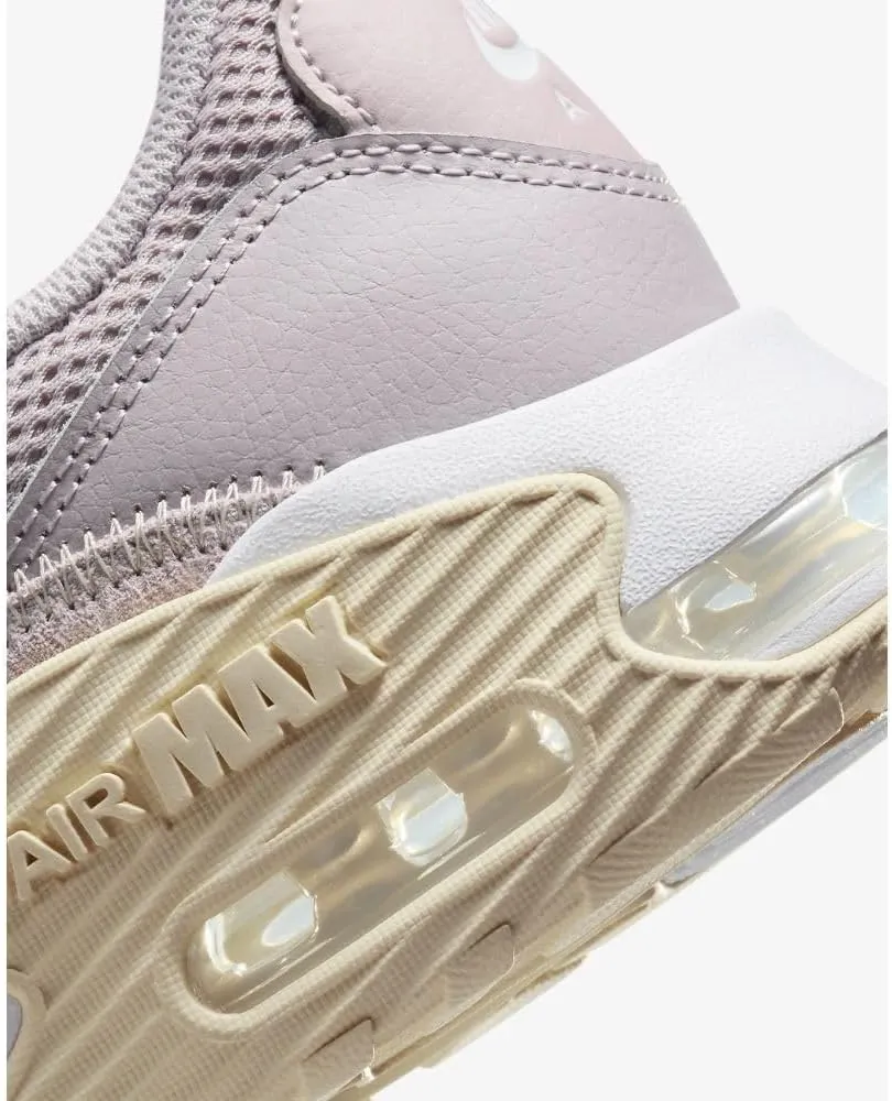 Nike Women's Sports Low Top Shoes