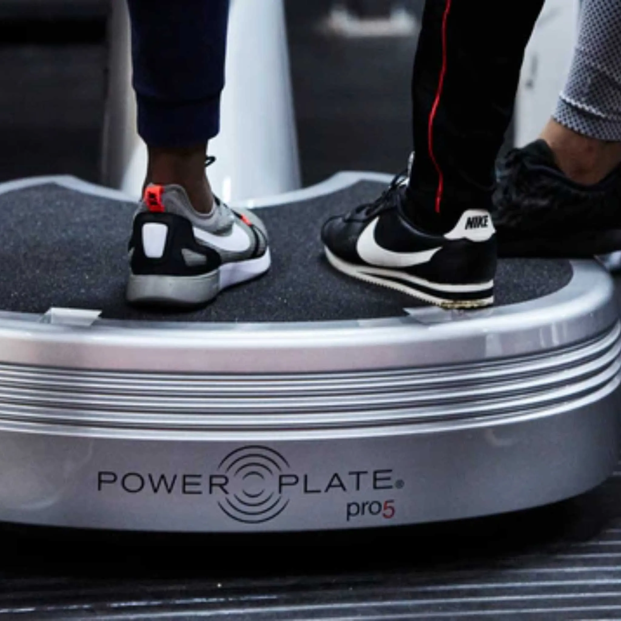 Power Plate Pro5