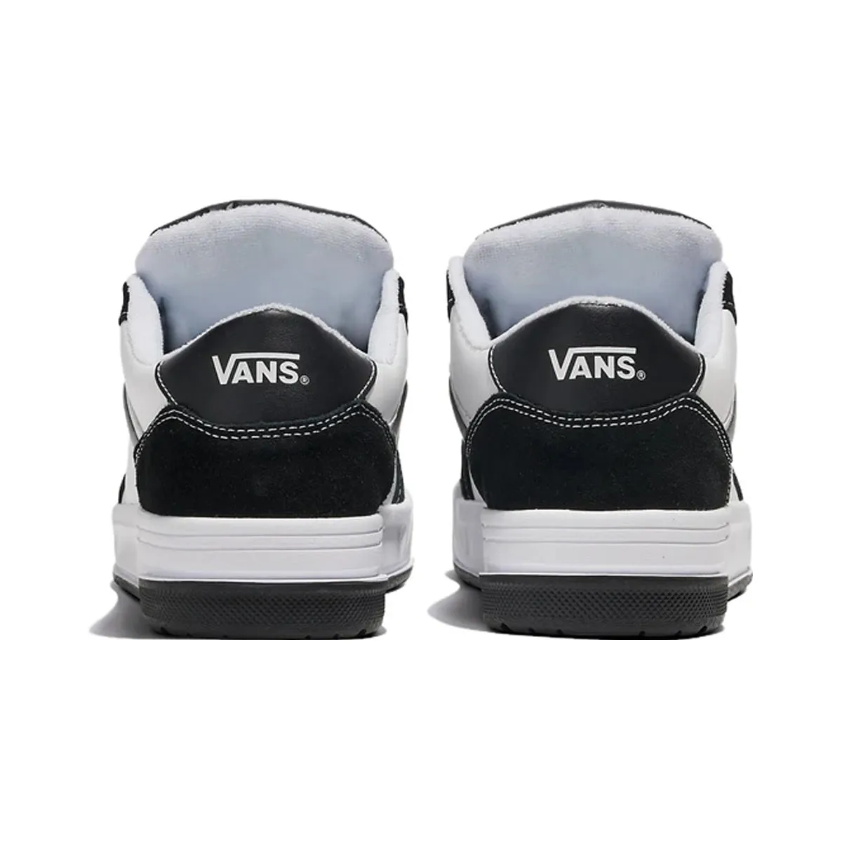 Vans Unisex Hylane Skateboarding Shoes VN000D26Y28 Black/White