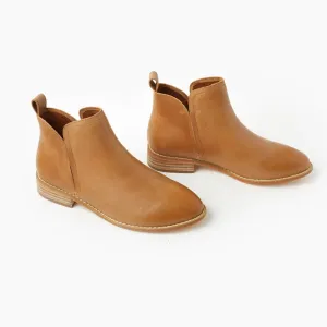 Walnut - Douglas Leather Boot - Tan