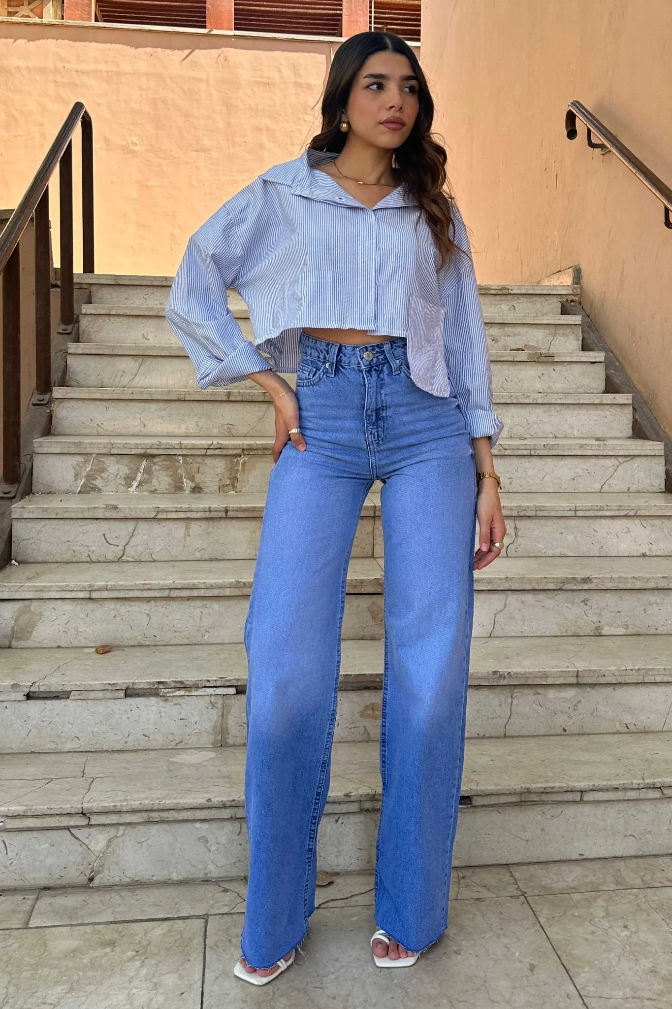 Wide-Leg - High-Waist Bright Blue Jeans