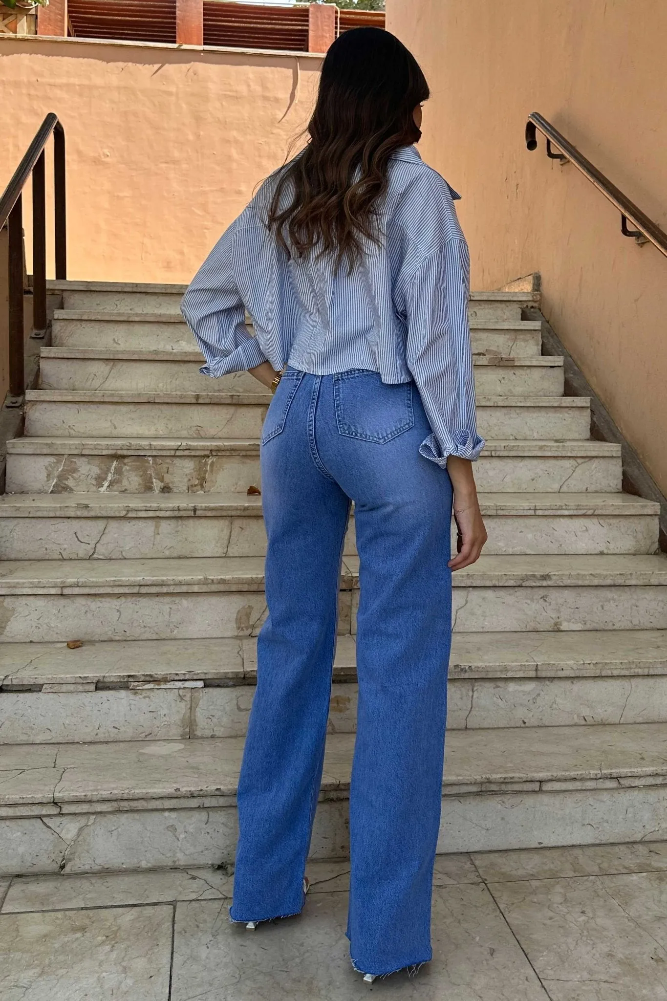 Wide-Leg - High-Waist Bright Blue Jeans