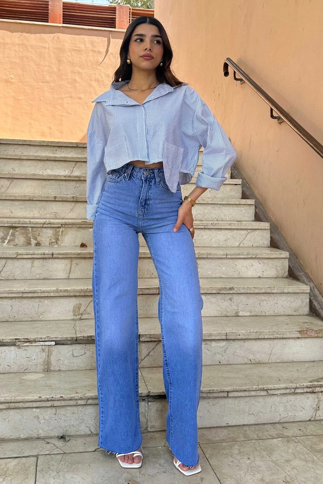 Wide-Leg - High-Waist Bright Blue Jeans