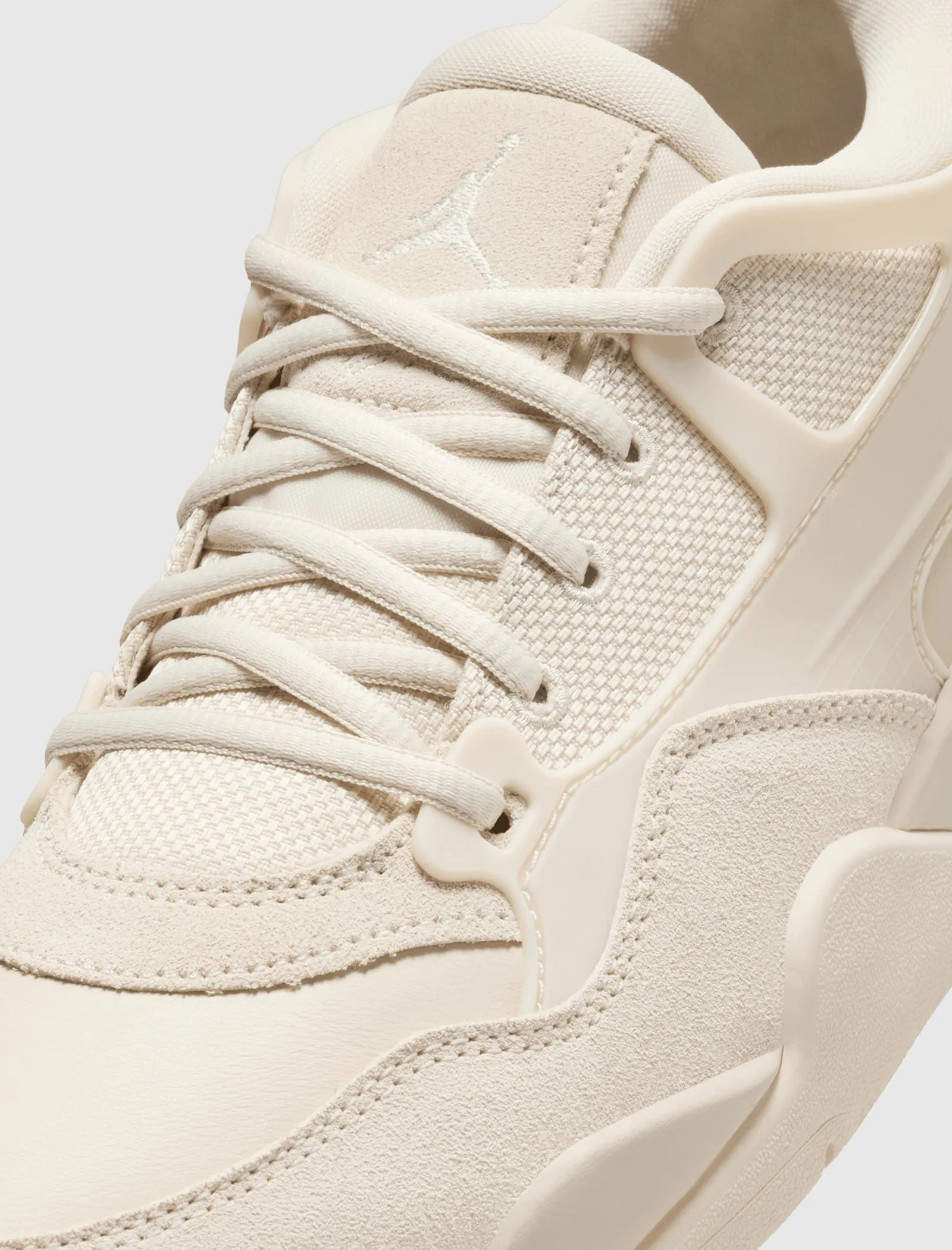 WOMEN'S AIR JORDAN 4 REMIX "LIGHT LEGEND BROWN"